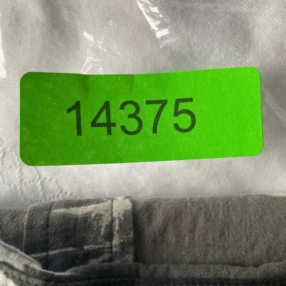 EXP Short Sleeve Tropical Island Men's Gray Button Up‎ Shirt Size Medium - Picture 9 of 9